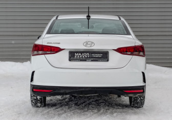 Подержанный автомобиль Hyundai Solaris Sedan 2021 года (6 фото)