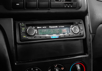 Подержанный автомобиль Kia Spectra Sedan 2006 года (13 фото)