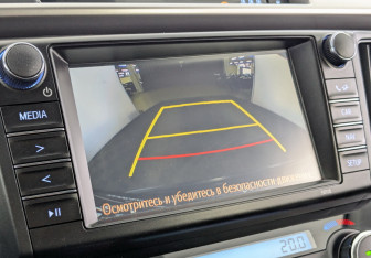 Подержанный автомобиль Toyota RAV4 2018 года (27 фото)