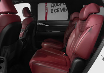 Подержанный автомобиль Hyundai Palisade 2020 года (10 фото)