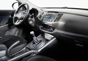 Подержанный автомобиль Kia Sportage 2013 года (7 фото)