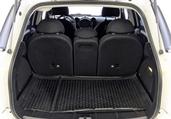 Подержанный автомобиль MINI Countryman 2012 года (10 фото)