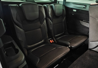 Подержанный автомобиль Renault Scenic 2019 года (11 фото)