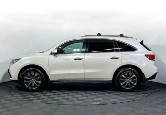 Подержанный автомобиль Acura MDX 2014 года (8 фото)