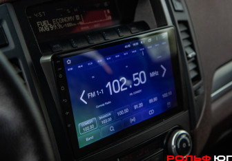 Подержанный автомобиль Mitsubishi Pajero 2012 года (14 фото)