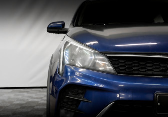 Подержанный автомобиль Kia Rio Hatchback 2021 года (16 фото)