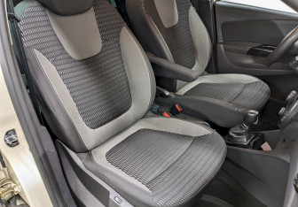 Подержанный автомобиль Renault Kaptur 2019 года (20 фото)