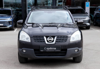 Подержанный автомобиль Nissan Qashqai 2008 года (2 фото)