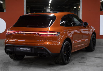 Подержанный автомобиль Porsche Macan 2021 года (5 фото)