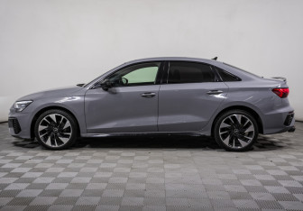 Подержанный автомобиль Audi A3 Sedan 2021 года (8 фото)