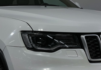 Подержанный автомобиль Jeep Grand Cherokee 2018 года (17 фото)