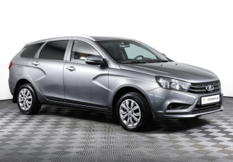 Подержанный автомобиль LADA (ВАЗ) Vesta Wagon 2019 года (3 фото)