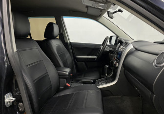 Подержанный автомобиль Suzuki Grand Vitara 2011 года (19 фото)