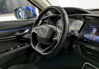 Подержанный автомобиль Geely Tugella 2021 года (25 фото)