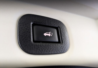 Подержанный автомобиль Nissan X-Trail 2020 года (25 фото)