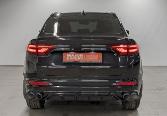 Подержанный автомобиль Geely Tugella 2023 года (6 фото)