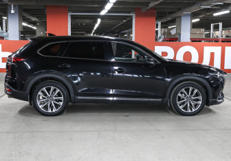 Подержанный автомобиль Mazda CX-9 2018 года (4 фото)
