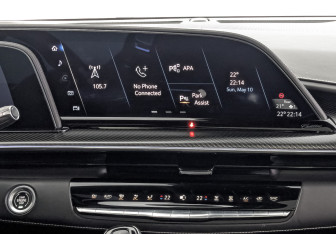 Подержанный автомобиль Cadillac Escalade Suv 2022 года (17 фото)