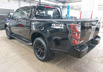 Новый Isuzu D-Max 2025 (2 фото)