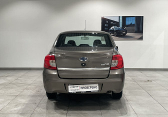 Подержанный автомобиль Datsun on-DO 2015 года (6 фото)