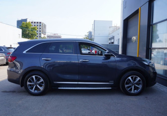 Подержанный автомобиль Kia Sorento 2019 года (4 фото)