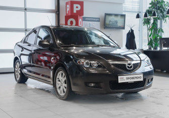 Подержанный автомобиль Mazda 3 Sedan 2008 года (3 фото)