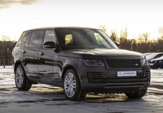 Подержанный автомобиль Land Rover Range Rover 2018 года (3 фото)