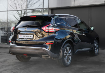 Подержанный автомобиль Nissan Murano Suv 2021 года (4 фото)