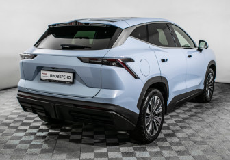 Подержанный автомобиль Jetour Dashing 2023 года (5 фото)