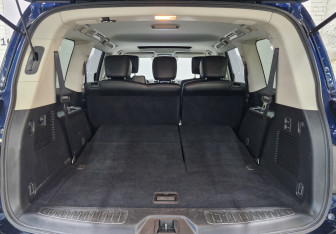 Подержанный автомобиль Infiniti QX80 2019 года (10 фото)