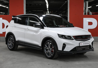 Подержанный автомобиль Geely Coolray 2019 года (3 фото)