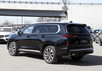 Подержанный автомобиль Exeed VX 2024 года (7 фото)