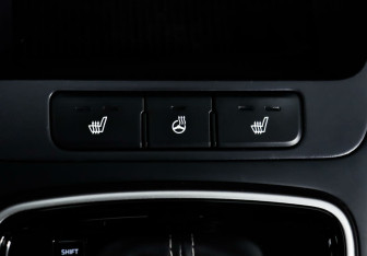 Подержанный автомобиль Kia Rio Hatchback 2018 года (13 фото)