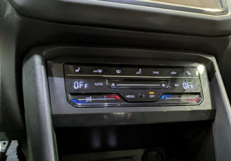 Подержанный автомобиль Volkswagen Tiguan 2021 года (18 фото)