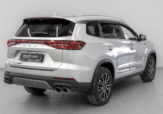 Подержанный автомобиль Chery Tiggo 8 Pro Max 2024 года (5 фото)