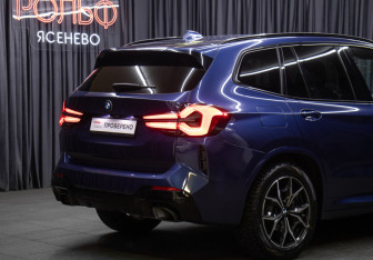 Подержанный автомобиль BMW X3 2022 года (28 фото)