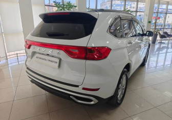 Подержанный автомобиль Haval M6 2023 года (5 фото)