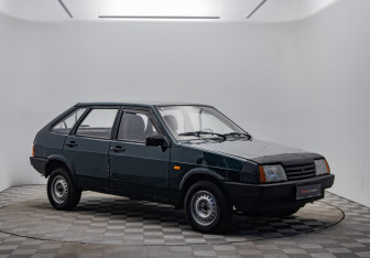 Подержанный автомобиль LADA (ВАЗ) 2109 Hatchback 2003 года (3 фото)