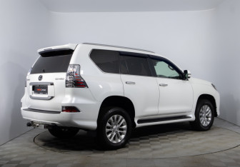 Подержанный автомобиль Lexus GX 2019 года (5 фото)