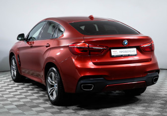 Подержанный автомобиль BMW X6 2018 года (7 фото)