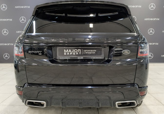 Подержанный автомобиль Land Rover Range Rover Sport 2021 года (6 фото)