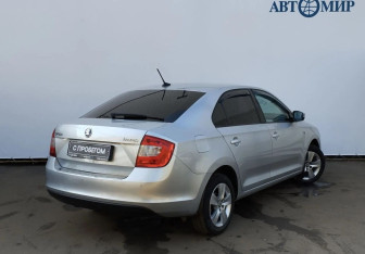 Подержанный автомобиль Skoda Rapid Liftback 2017 года (5 фото)