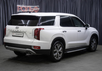 Подержанный автомобиль Hyundai Palisade 2021 года (5 фото)