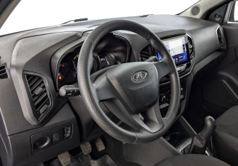 Подержанный автомобиль LADA (ВАЗ) XRAY 2021 года (15 фото)