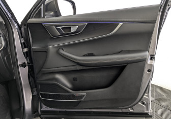 Подержанный автомобиль Chery Tiggo 8 2022 года (24 фото)