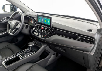 Новый Москвич 3 2025 (9 фото)