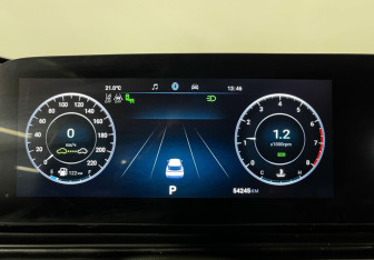 Подержанный автомобиль Omoda C5 2023 года (11 фото)