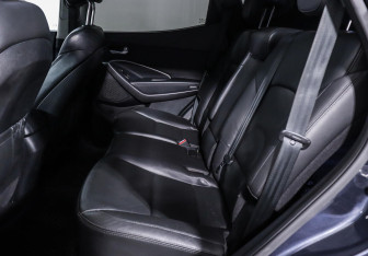 Подержанный автомобиль Hyundai Santa Fe 2014 года (12 фото)