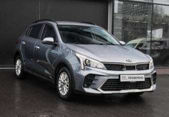 Подержанный автомобиль Kia Rio Hatchback 2020 года (3 фото)
