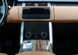 Подержанный автомобиль Land Rover Range Rover 2018 года (15 фото)